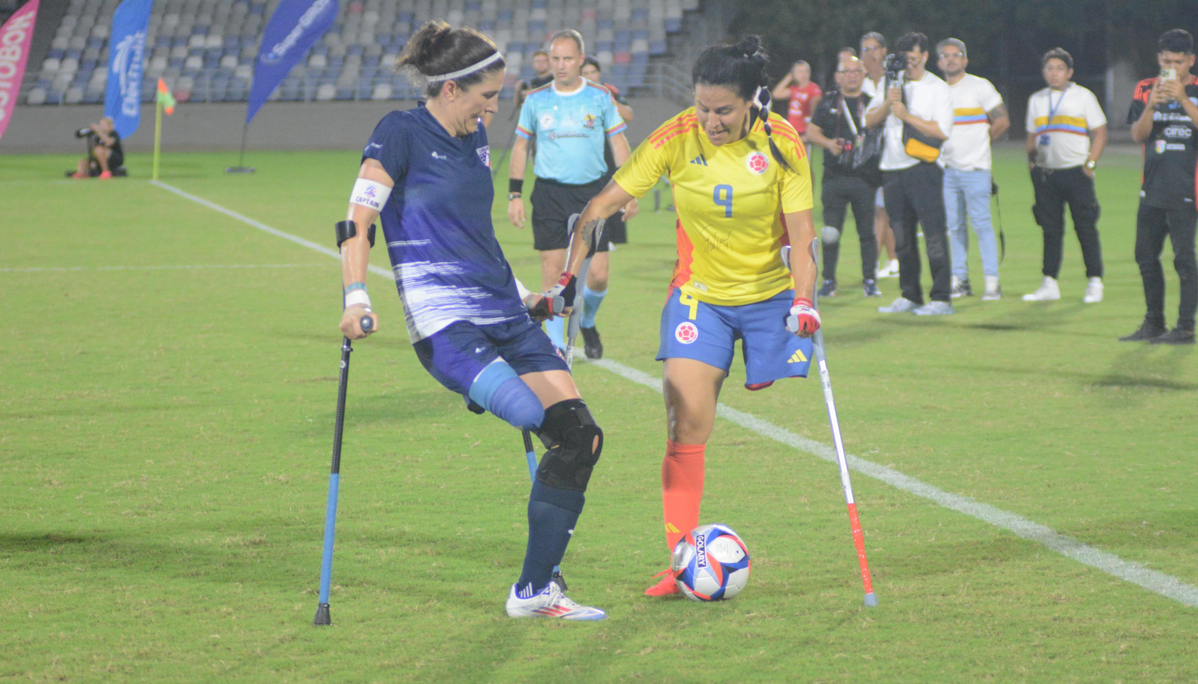 Yady Fernández durante el juego final contra Estados Unidos. 