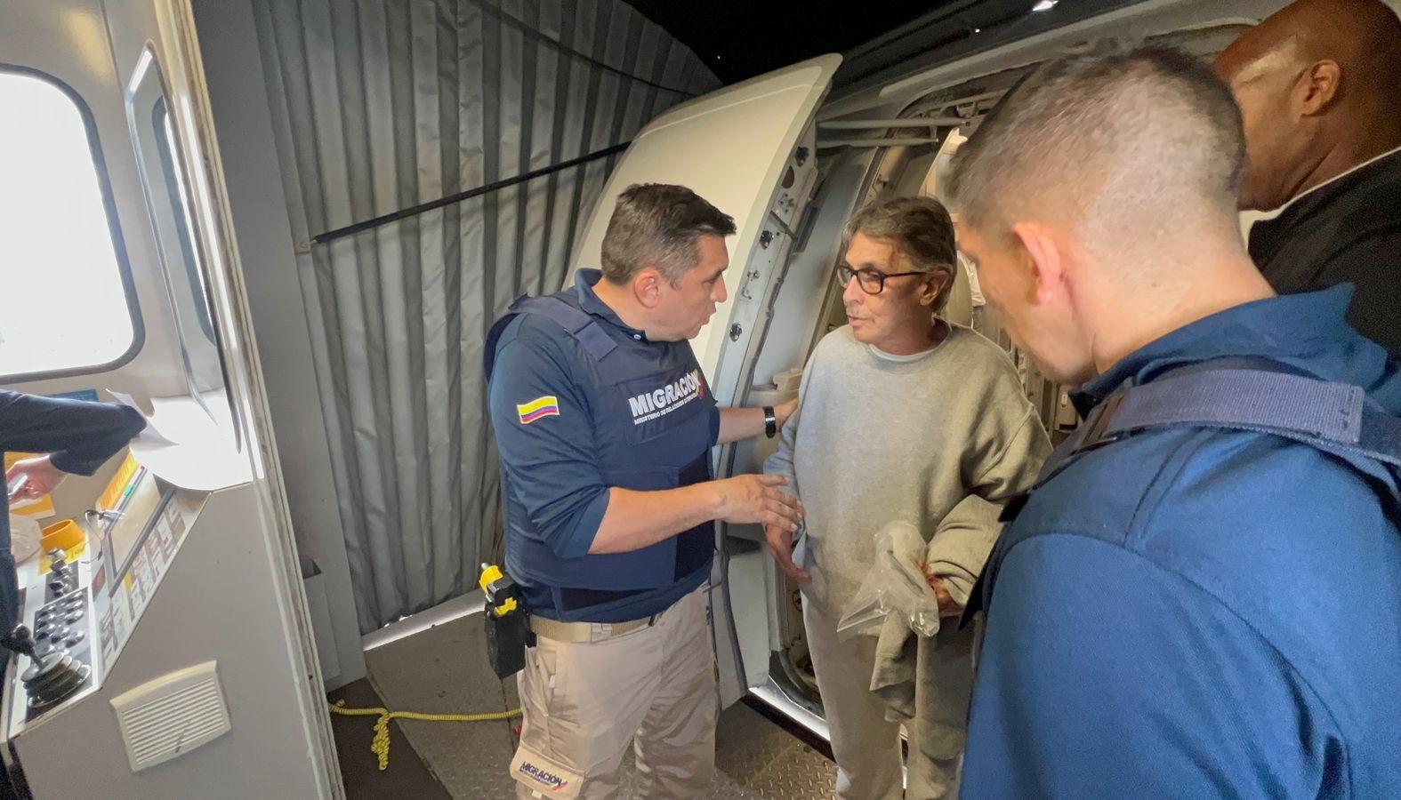 Fabio Ochoa en su llegada a Colombia.