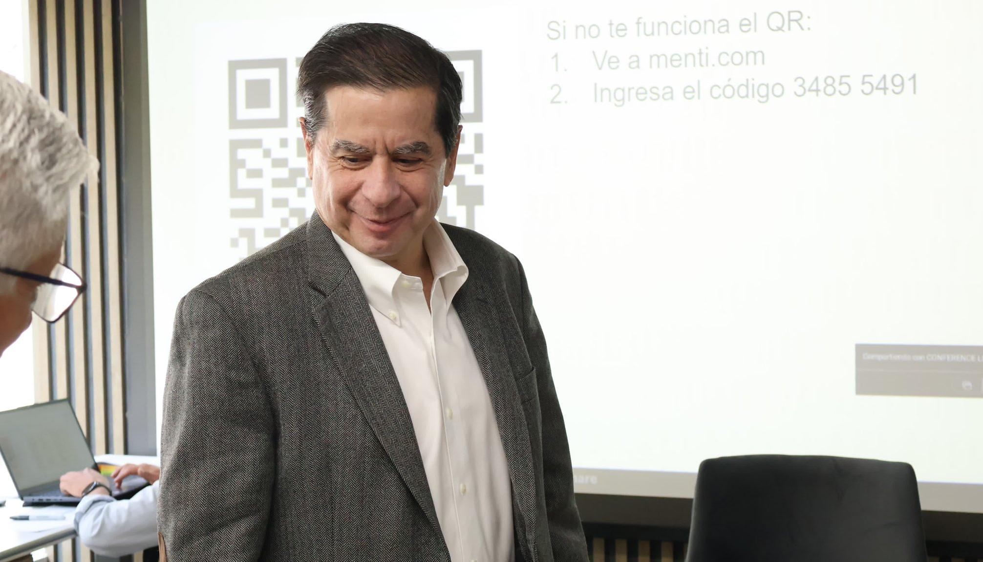 Juan Fernando Cristo, ministro del Interior.