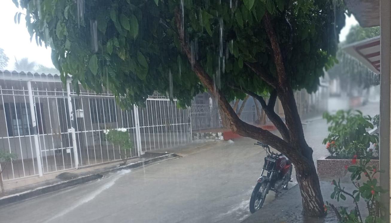 Este viernes se registraron fuertes lluvias en varios puntos de Barranquilla y su área metropolitana. 