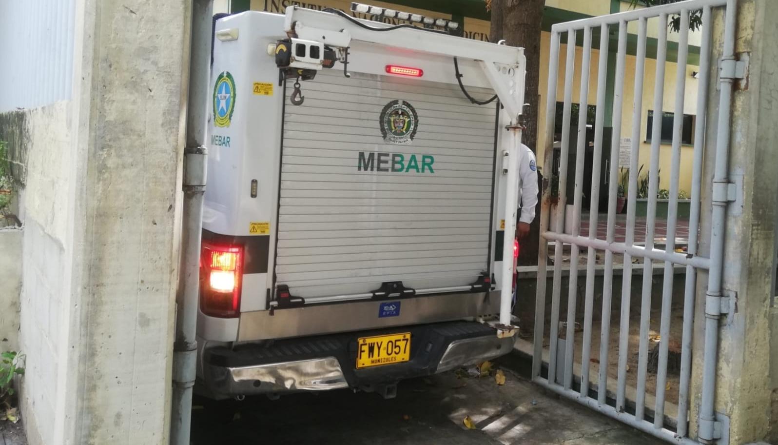 Los dos cuerpos de las víctimas fueron llevados por la Sijin a Medicina Legal. 