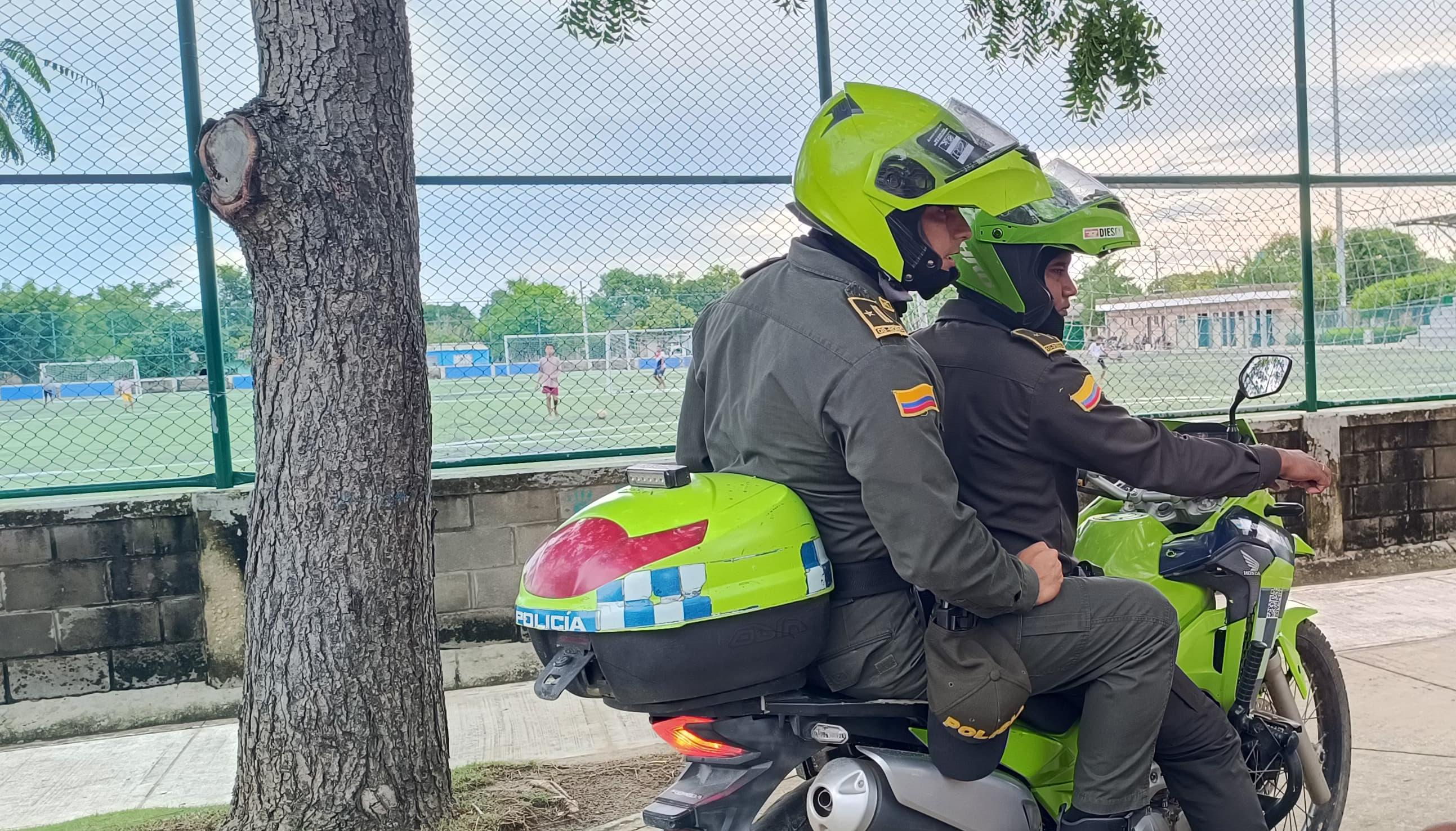 Patrulleros de la Policía Atlántico. 