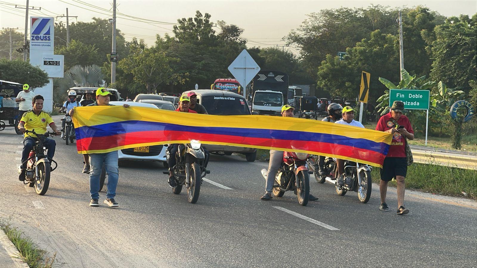 Protesta en el peaje de Sabanagrande este viernes. 