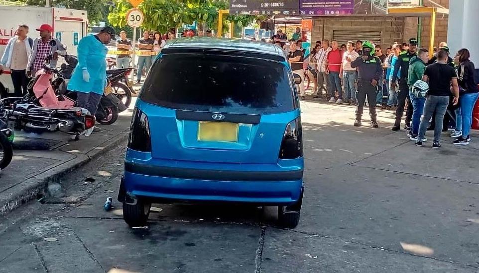 Ataque sicarial en la Bomba de el 'Muñeco'. 