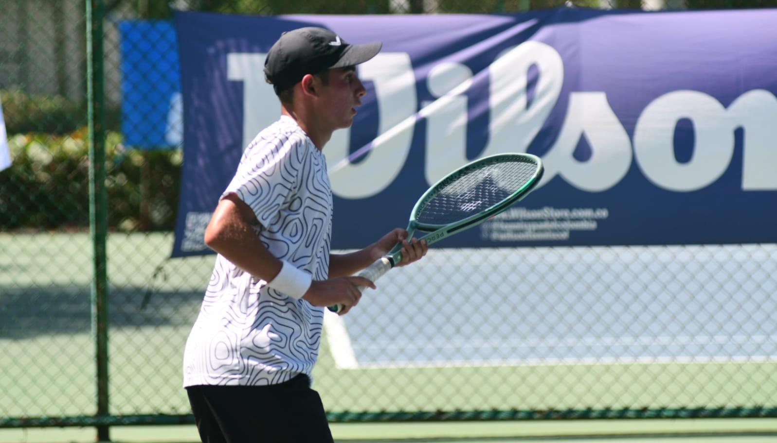 Alejandro Castellanos durante el juego de hoy.