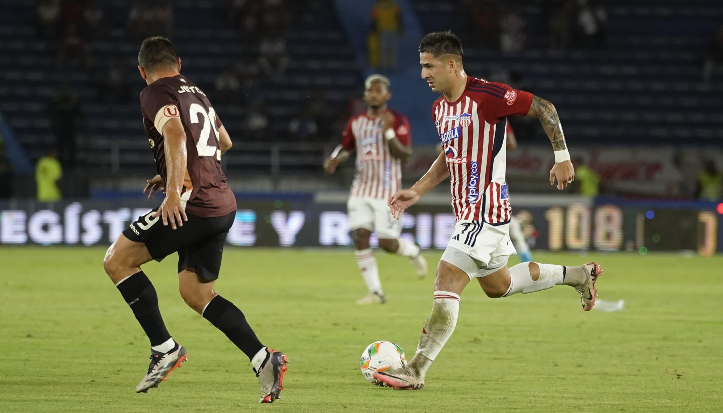 El delantero paraguayo Guillermo Paiva durante el juego de preparación. 