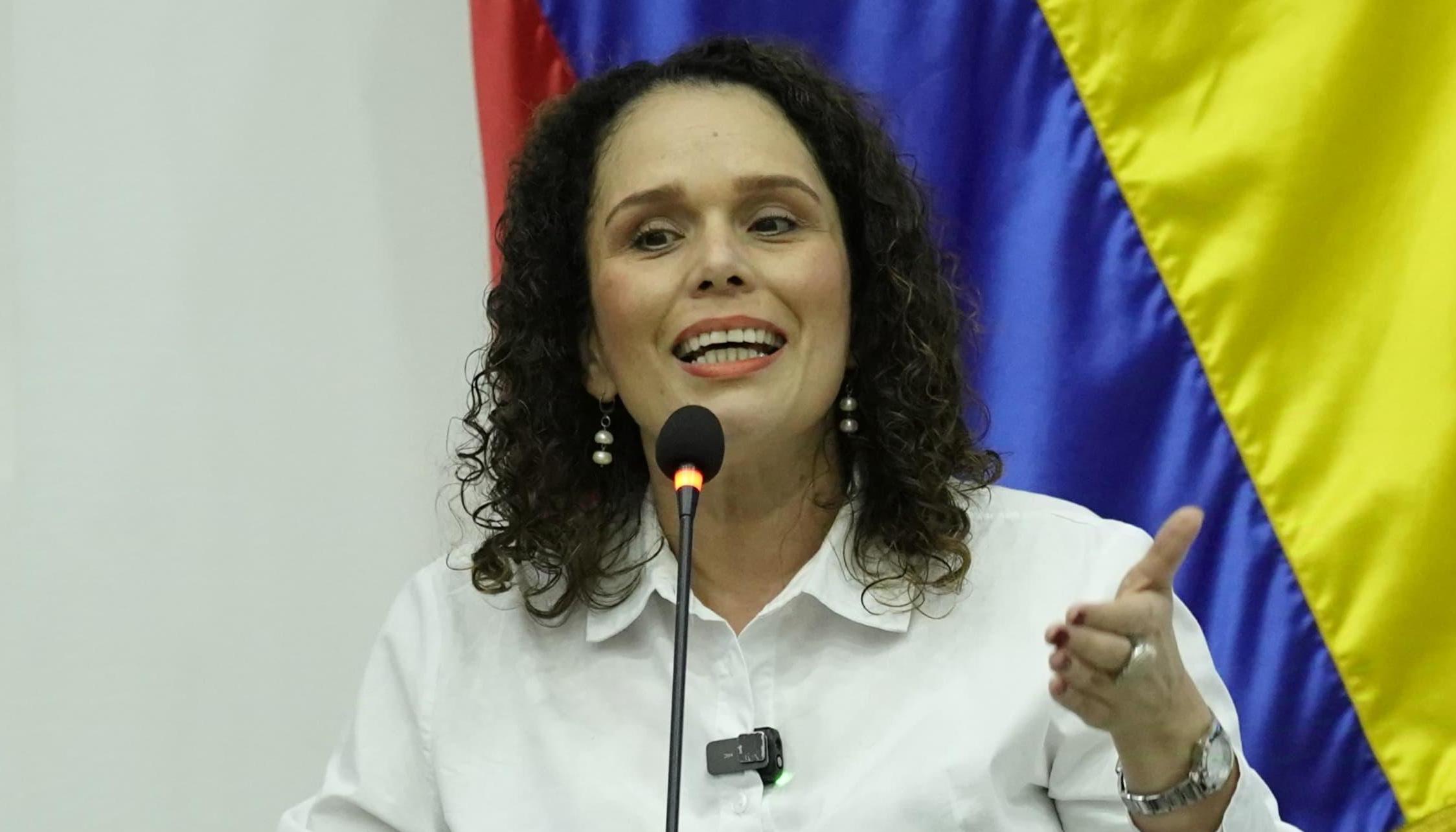 María Constanza García Alicastro.