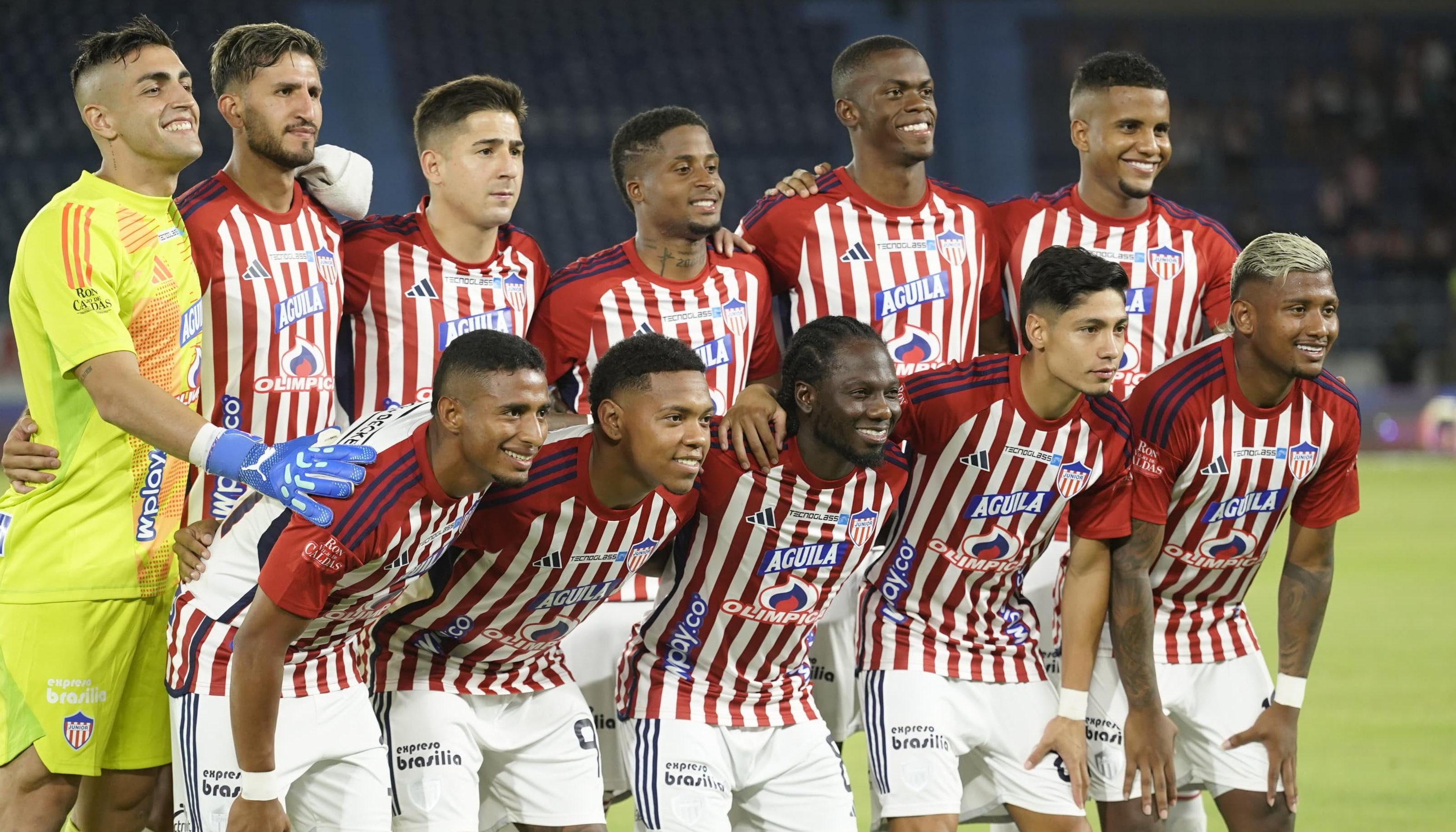 Alineación titular de Junior en el amistoso contra Universitario.