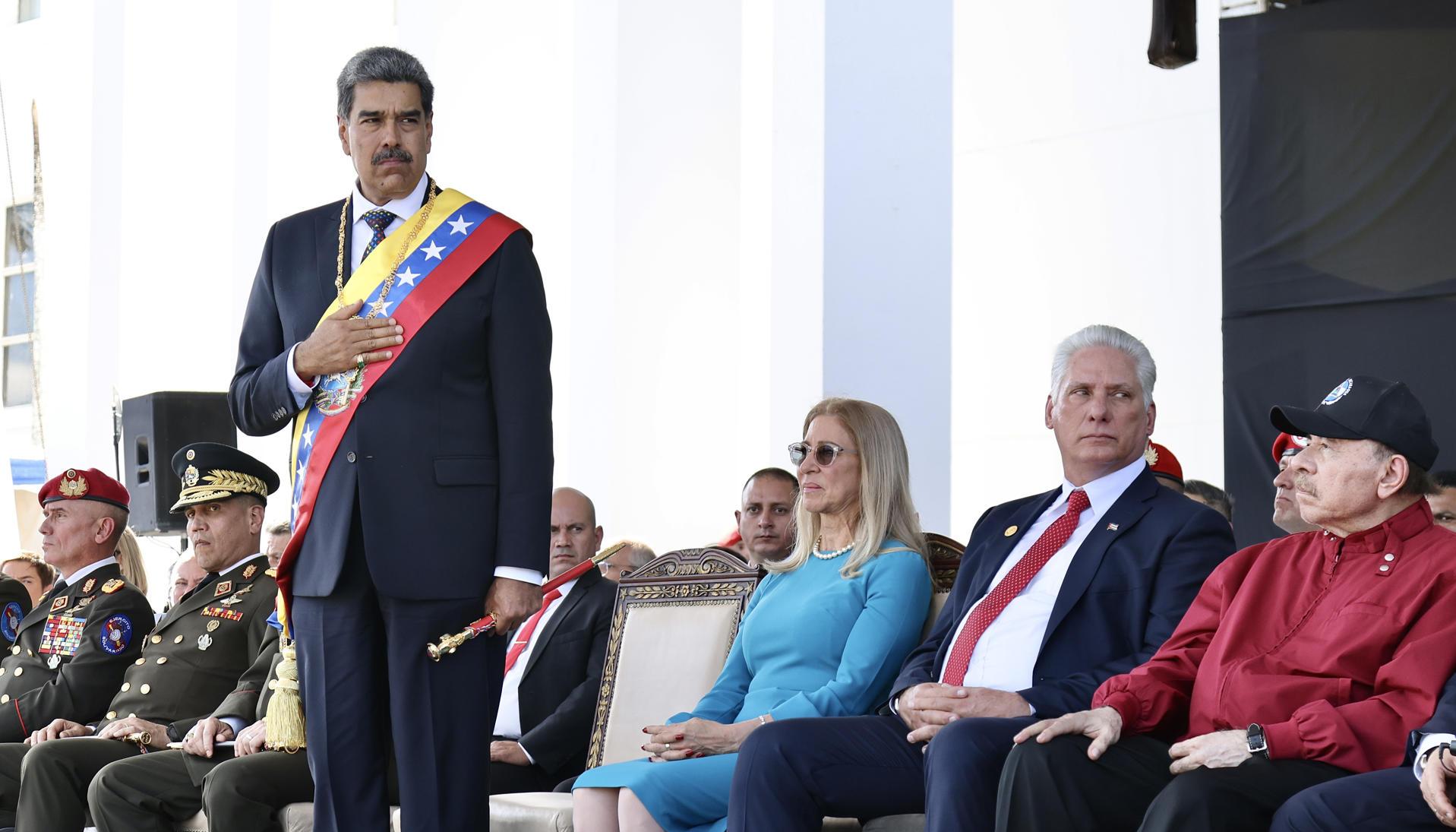 Nicolás Maduro con el presidente de Cuba, Miguel Díaz-Canel ,y su homólogo de Nicaragua, Daniel Ortega. 