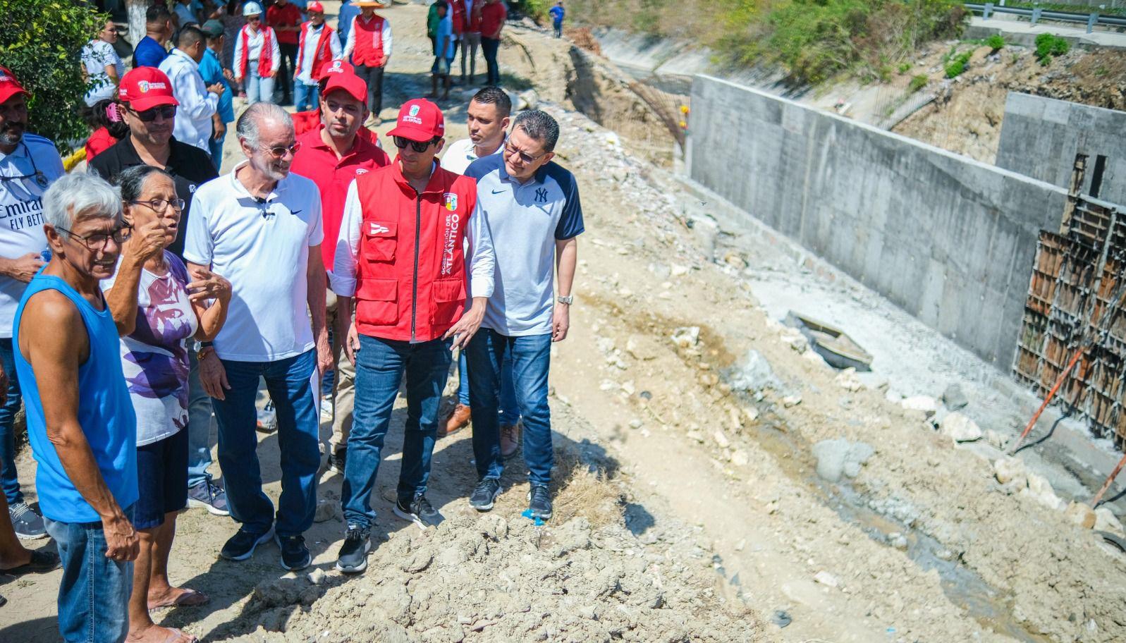 El Gobernador Eduardo Verano inspeccionó los trabajos.