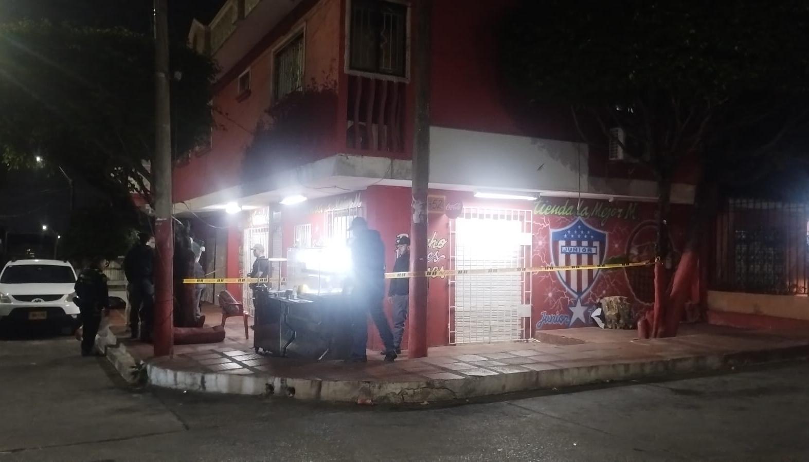 Tienda donde se presentó el crimen en la noche de este lunes. 