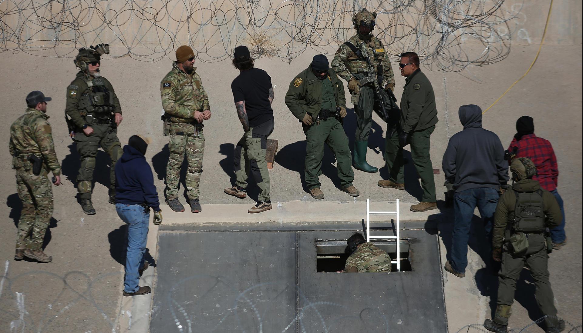 Túnel descubierto por las autoridades en la frontera entre México y Estados Unidos. 
