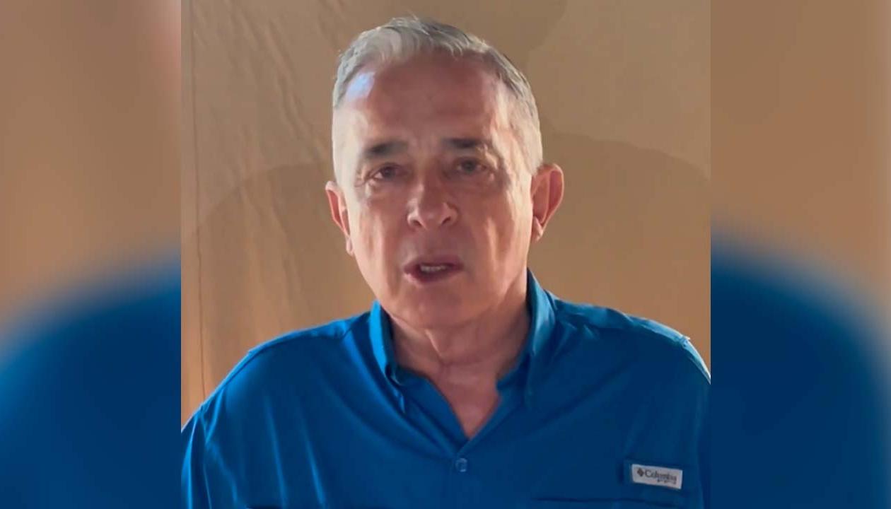 Álvaro Uribe.