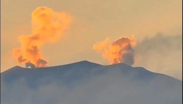 Imagen del volcán de este lunes.