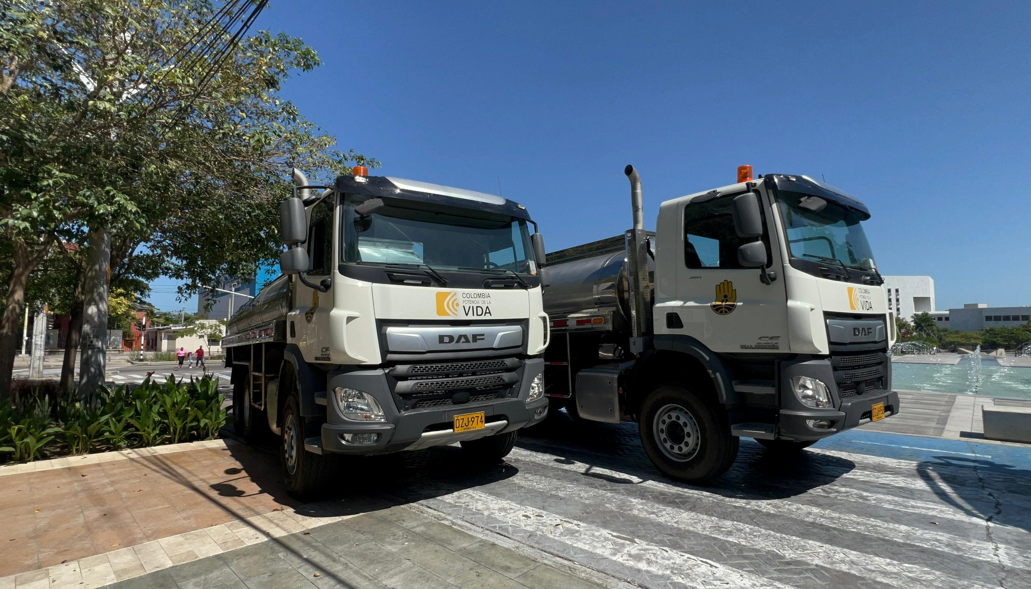 Carrotanques entregados por la UNGRD al Atlántico. 