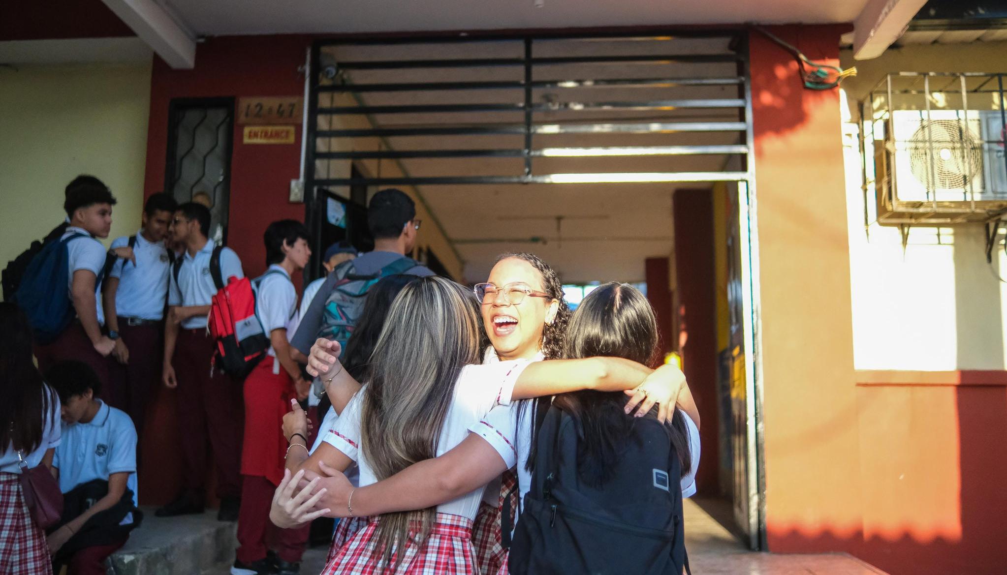 Estudiantes en su regreso a clases en la IE María Auxiliadora de Galapa.