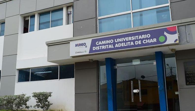 Camino Universitario Distrital Adelita de Char.