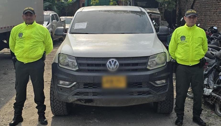 Camioneta recuperada por la Policía. 