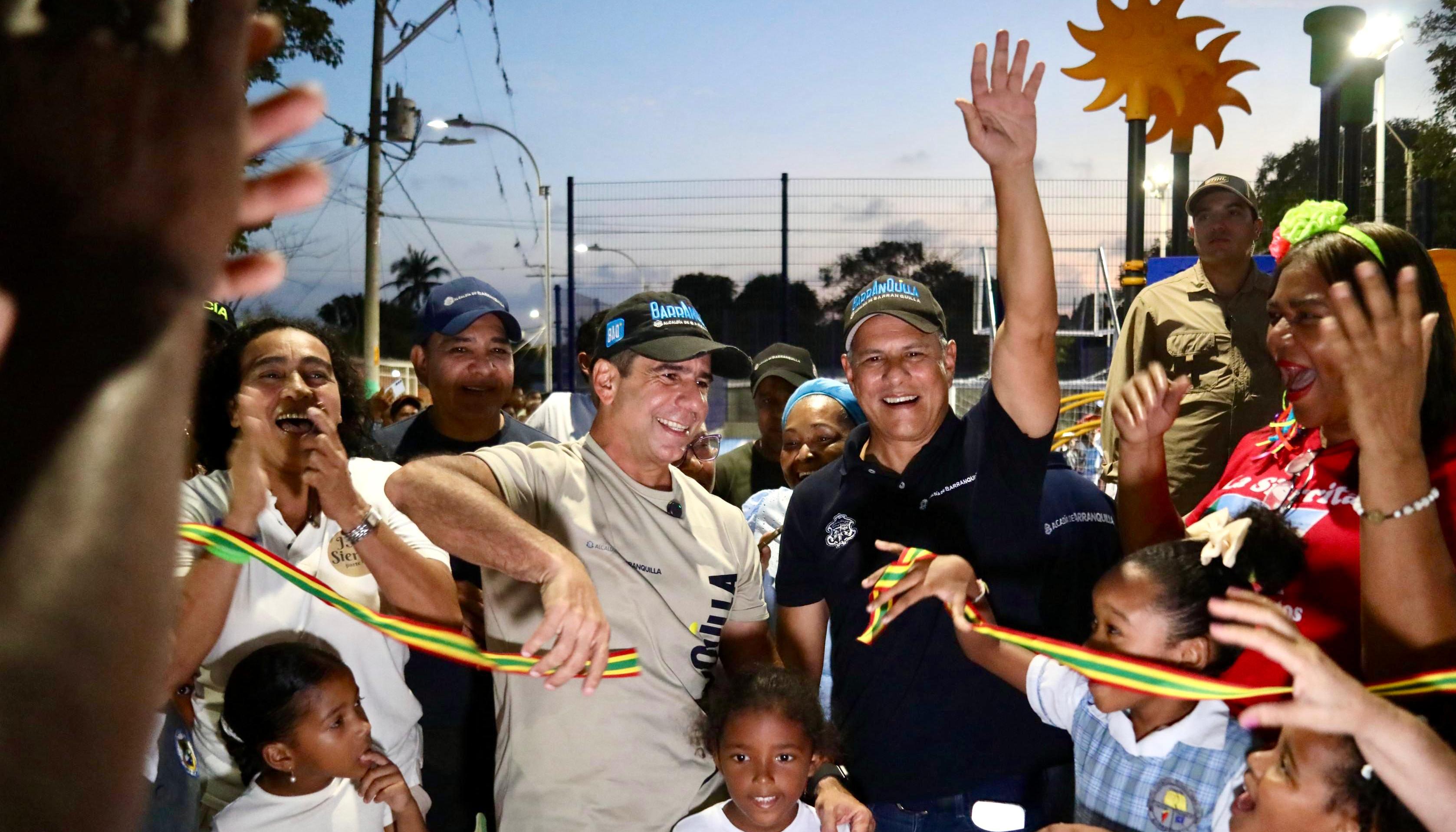Alcalde Alejandro Char en la inauguración del Parque El Brasil.