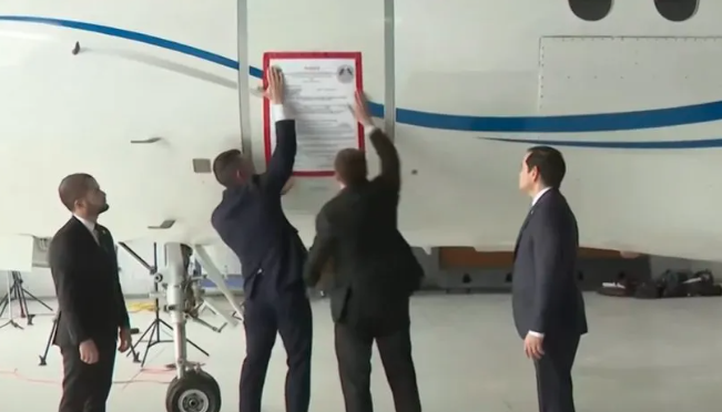 El avión fue confiscado en presencia de Marco Rubio, Secretario de Estado de EE.UU. 