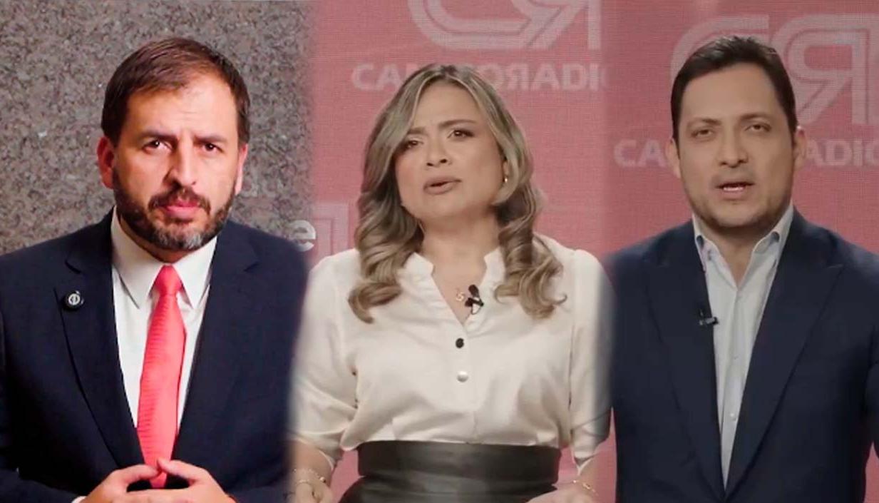 Congresistas de los partidos de oposición en la transmisión del derecho a réplica. 