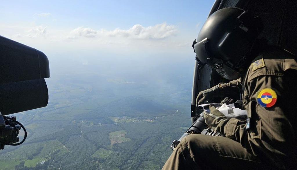 Fuerza Aérea en un sobrevuelo en el Catatumbo.