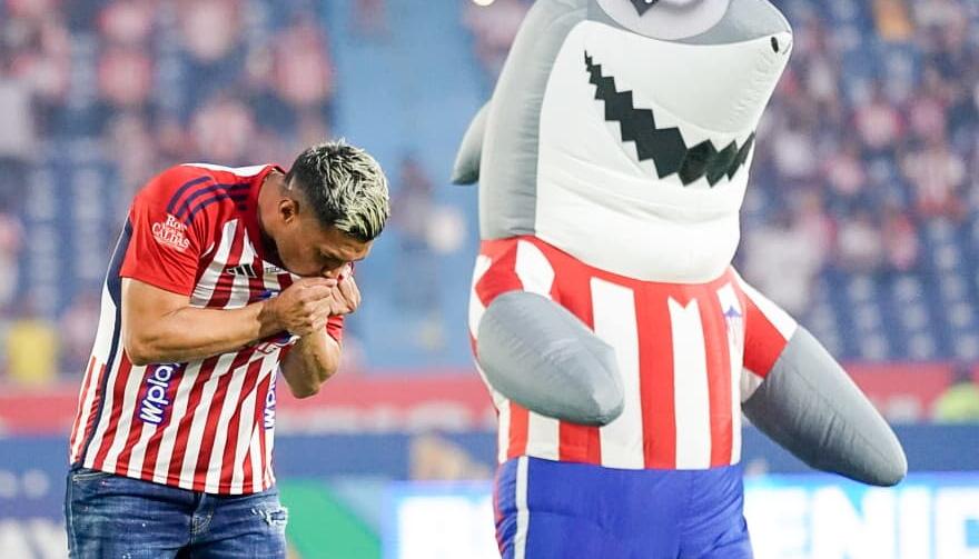 Teófilo Gutiérrez en su presentación con Junior el pasado jueves.