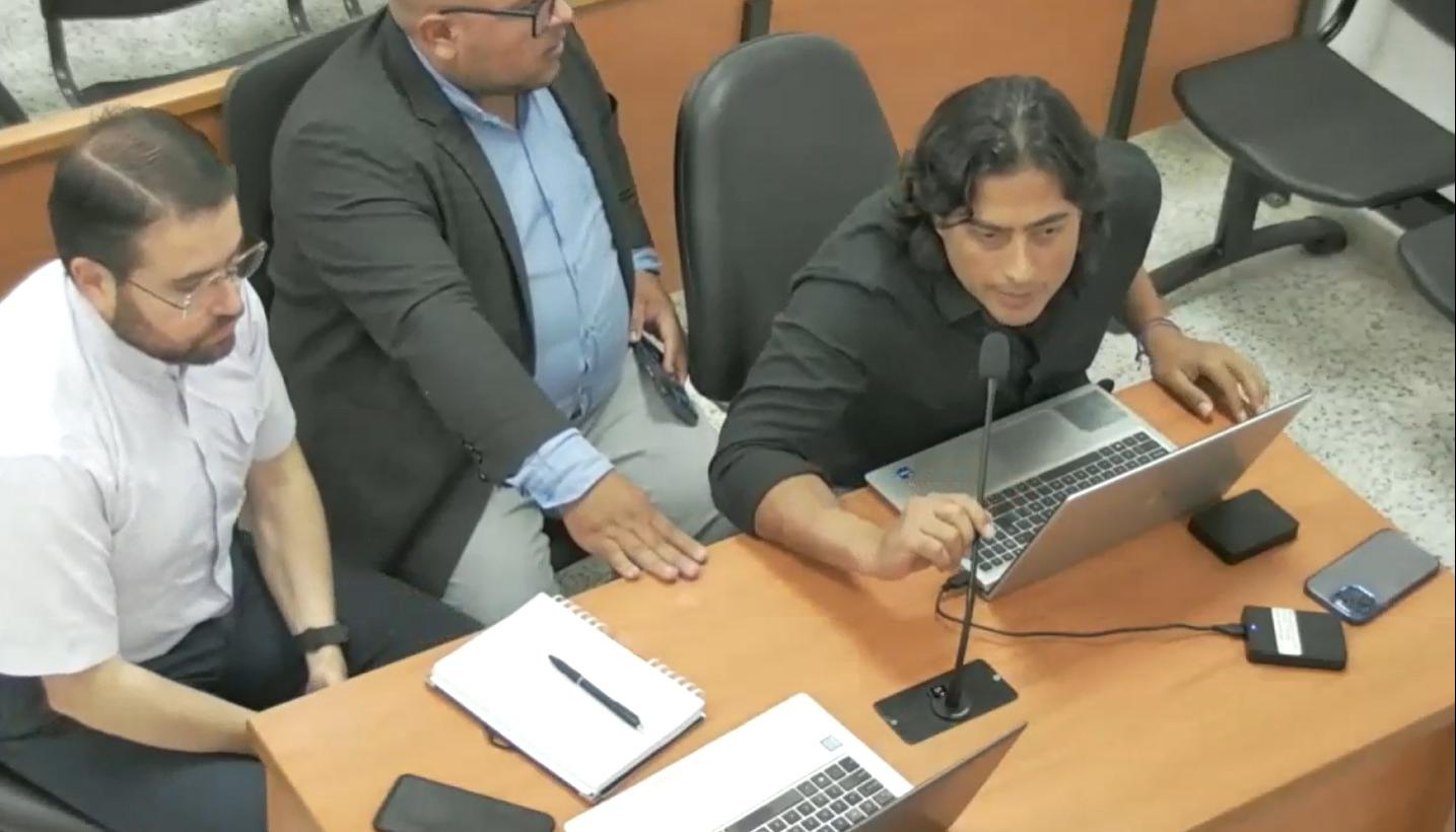 Nicolás Petro en la sesión del juicio, este jueves.