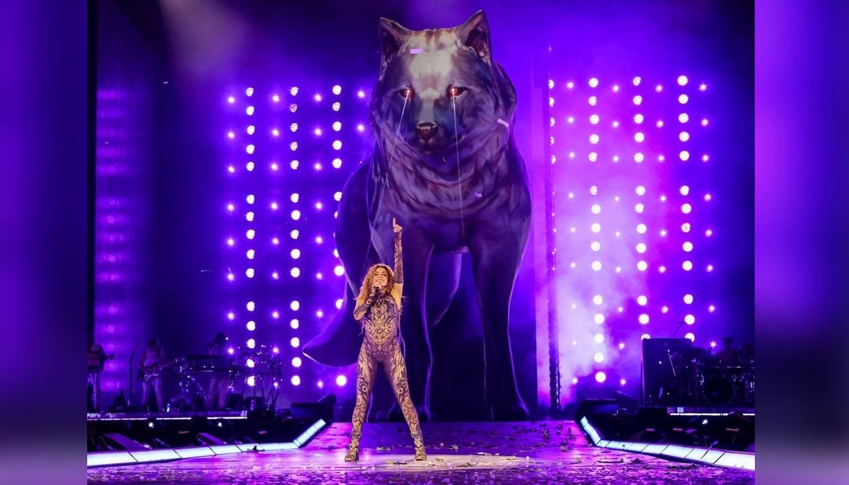 Shakira durante su concierto en Brasil. 