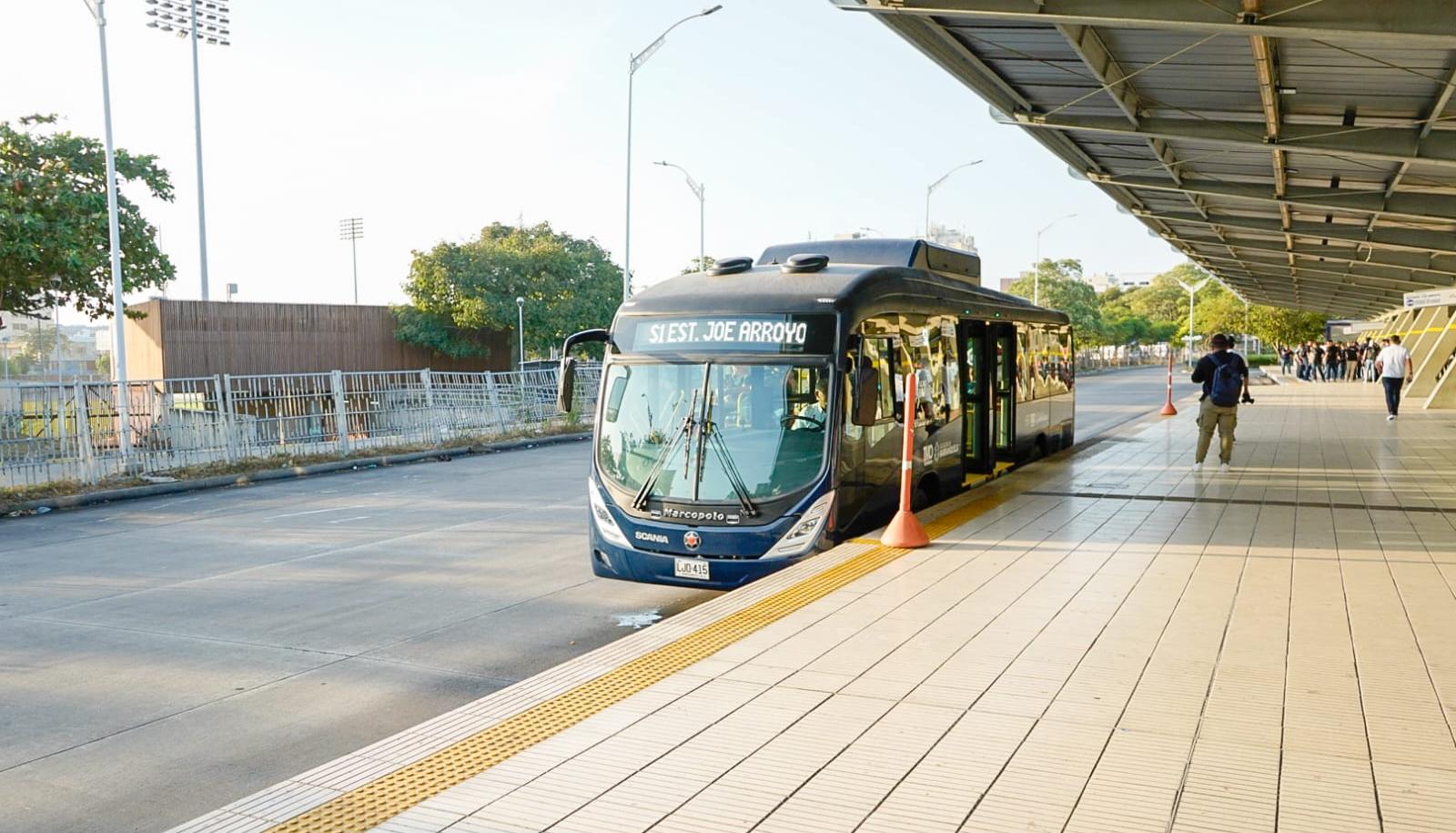 Buses nuevos de Transmetro.