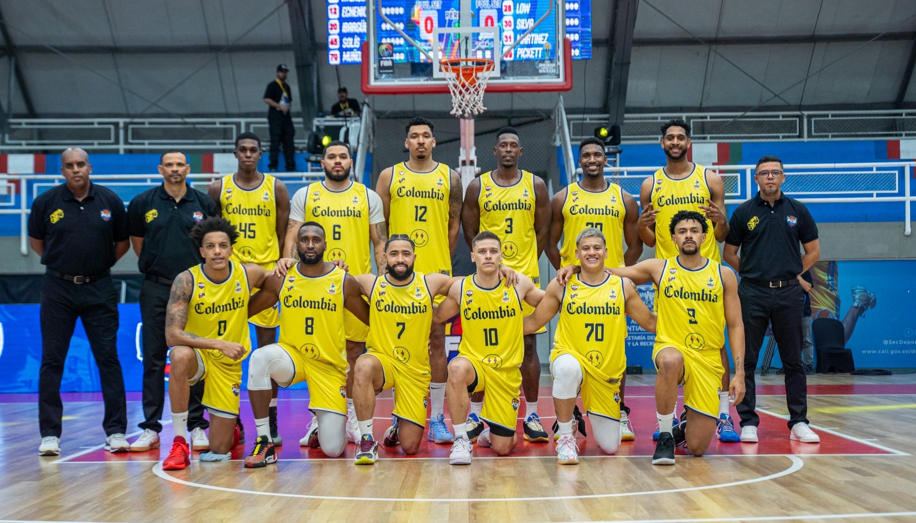 Selección Colombia de baloncesto que derrotó por 97-91 a Chile.