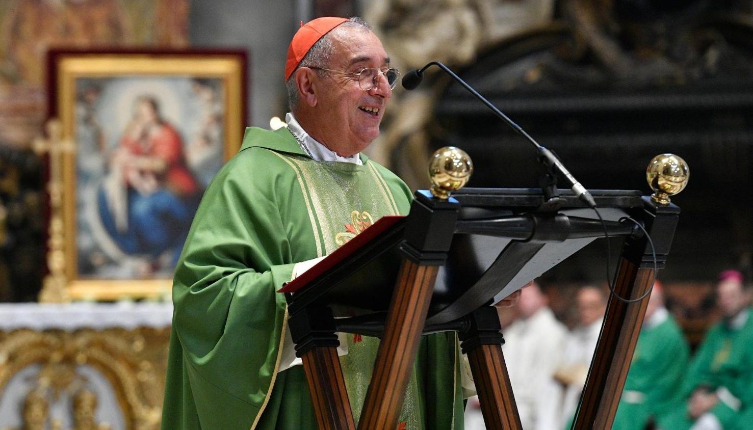 El cardenal Angelo de Donatis, Penitenciario Mayor.