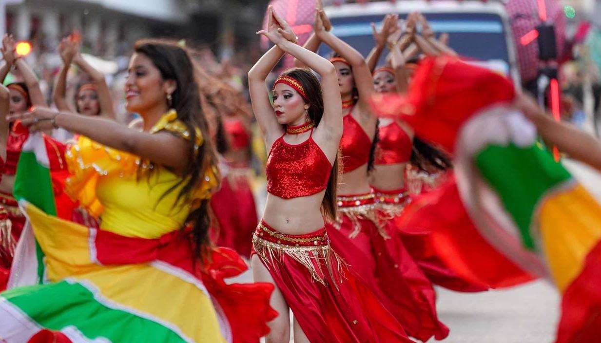 Danzantes durante la Guacherna en Barranquilla. 