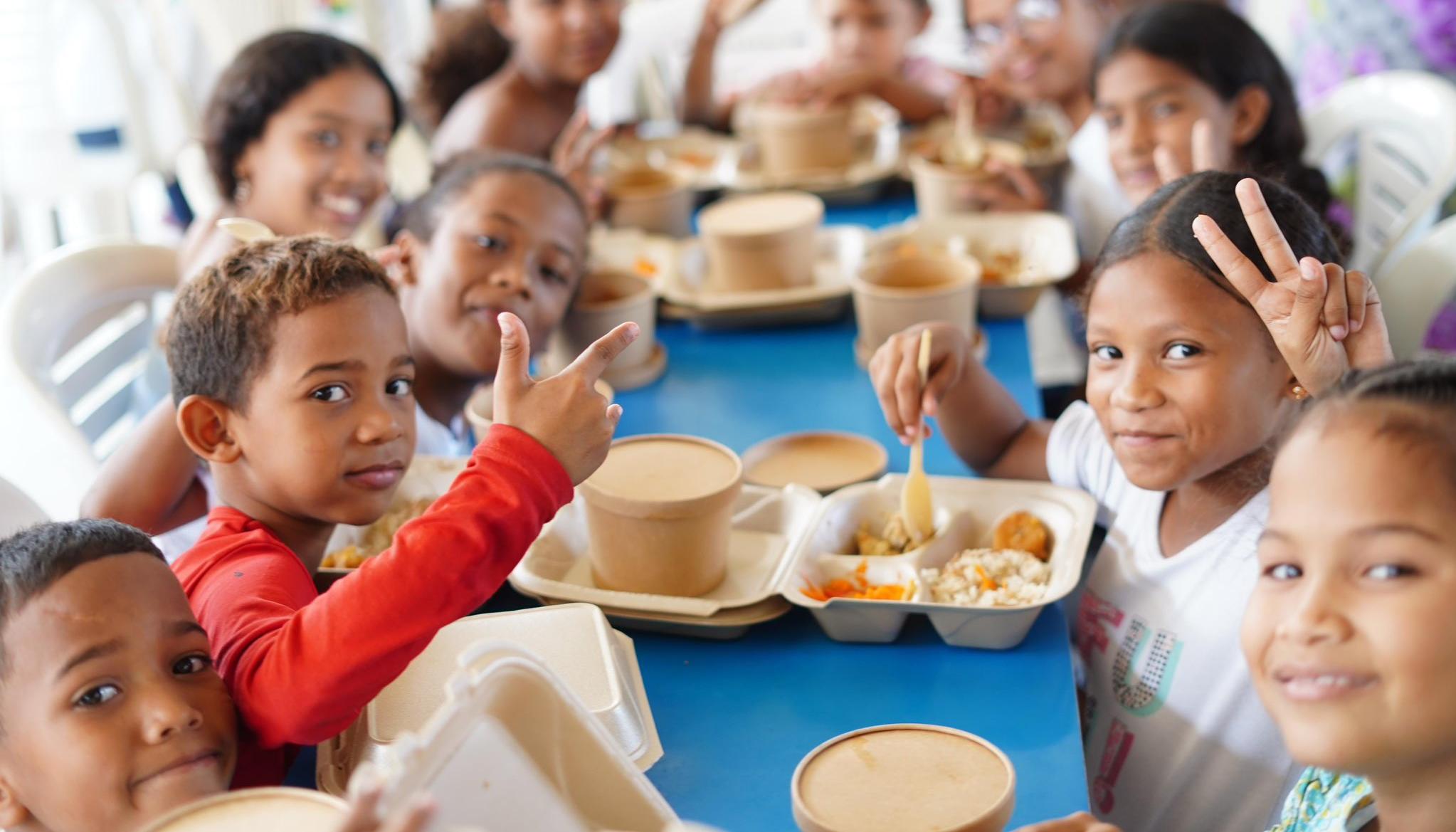La ciudad completa 27 de estos puntos de suministro de alimentos. 