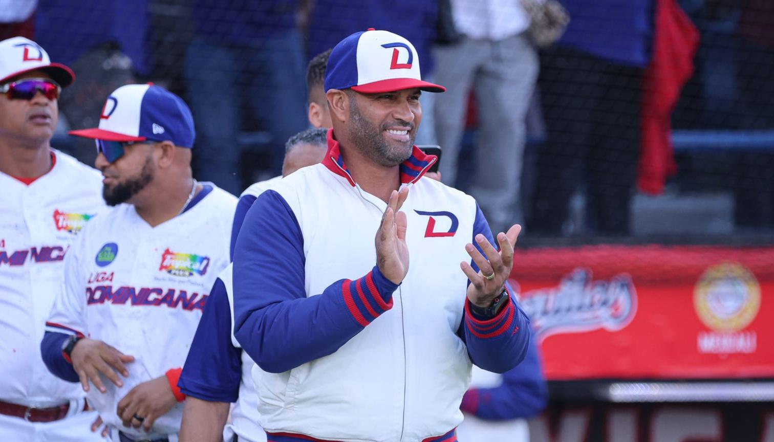 Albert Pujols dirigió en la Serie del Caribe a Leones del Escogido.
