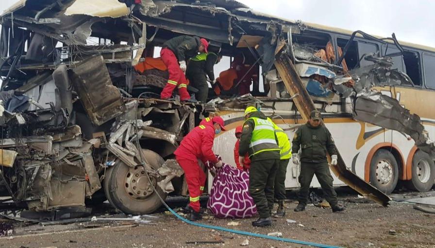 Así terminó uno de los autobuses.