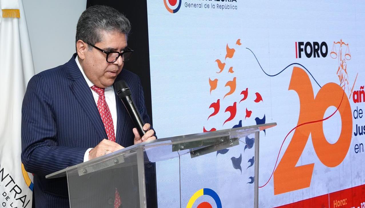 El Contralor General de la República, Carlos Hernán Rodríguez Becerra.