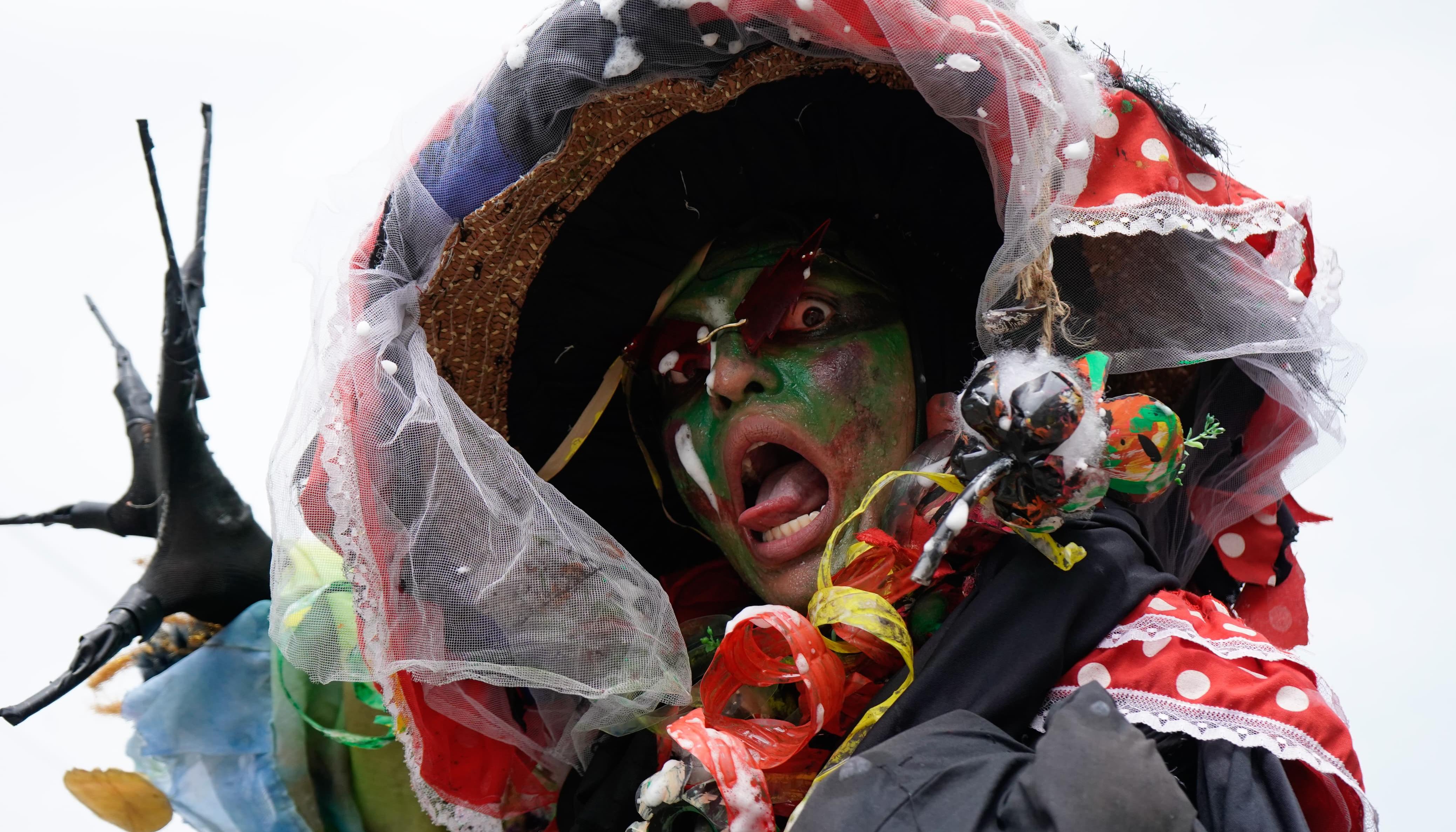 Disfraz en la Batalla de Flores 2025. 