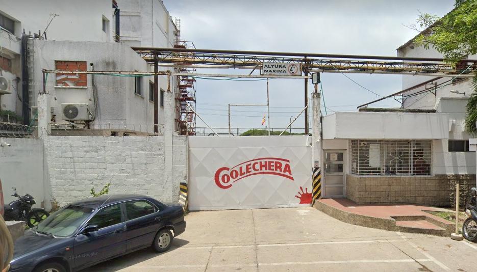 Fachada de la empresa Coolechera