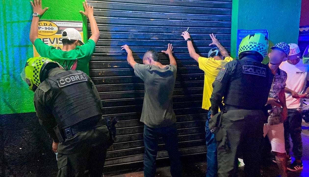 Las 'Caravanas por la vida' está compuesta por más de 200 policías, Ejército y funcionarios del Distrito.