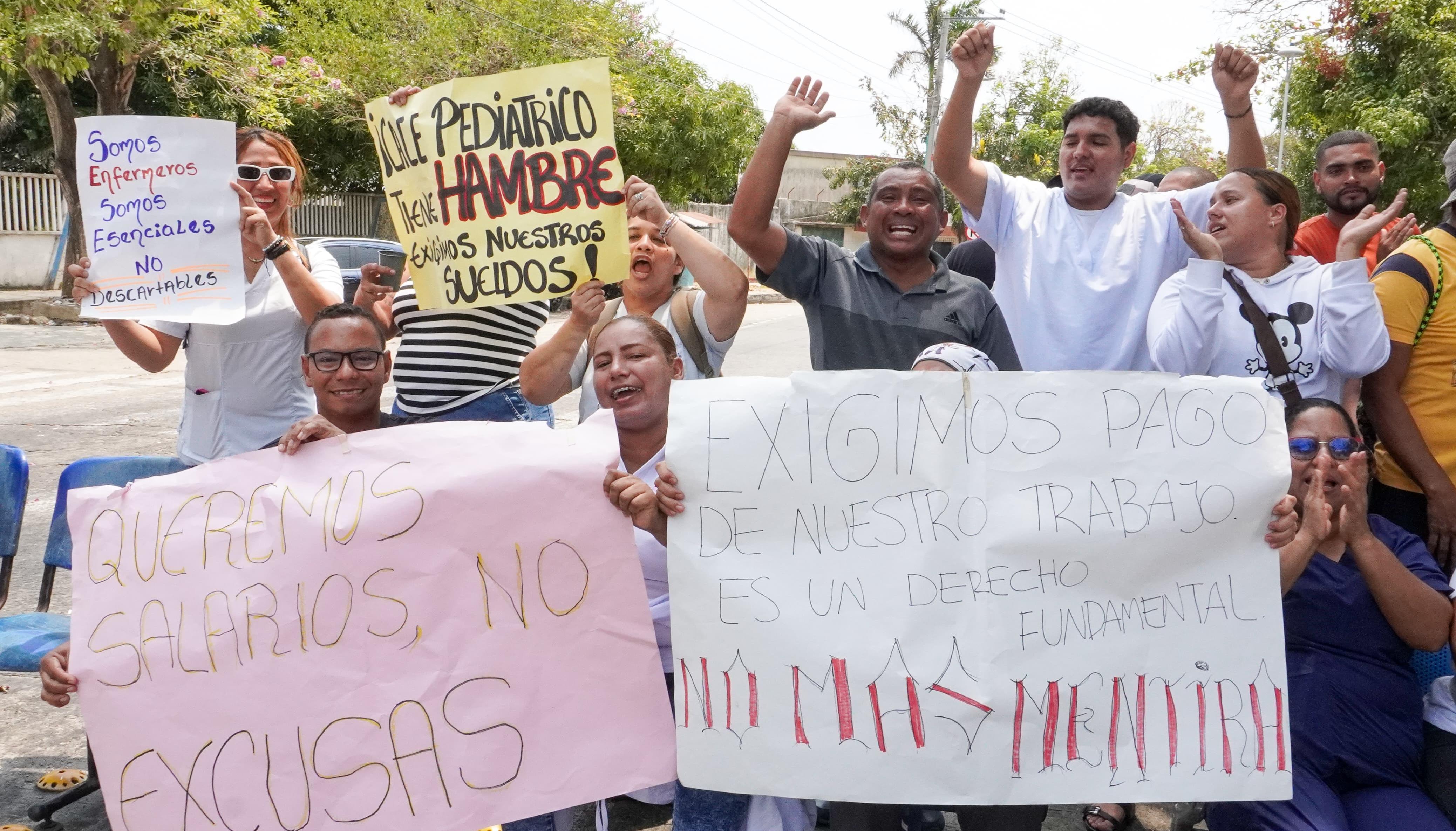 Aspecto de la protesta en el Cari Mental.