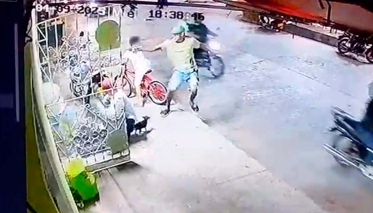 Momento en que ocurrió el ataque a bala en el barrio Las Nieves. 
