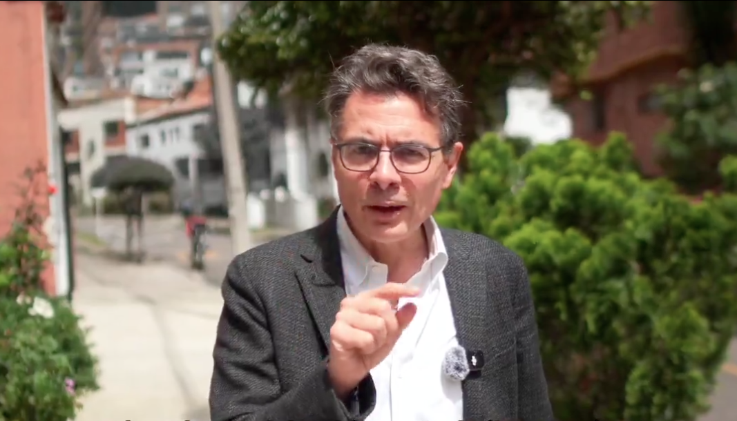 Alejandro Gaviria. 