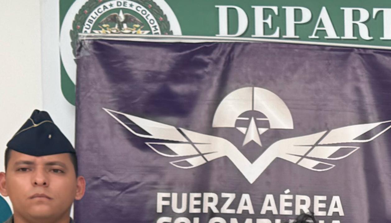 Las capturas fueron realizadas en conjunto por el Gaula de la Policía y la Fuerza Aeroespacial Colombiana. 