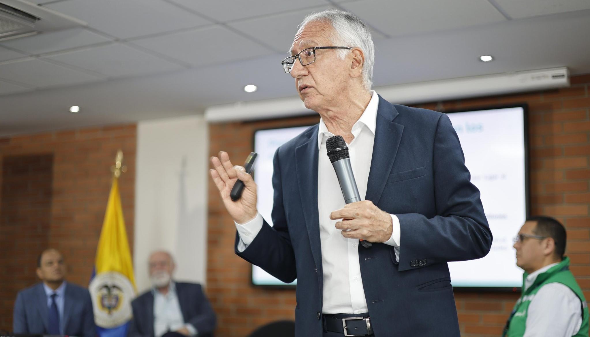 Guillermo Alfonso Jaramillo, Ministerio de Salud.