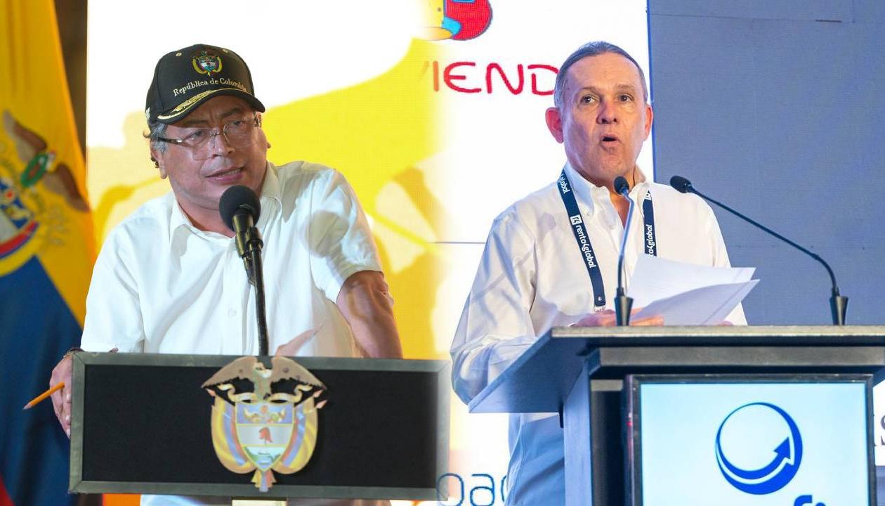 El Presidente Gustavo Petro y el senador Efraín Cepeda.
