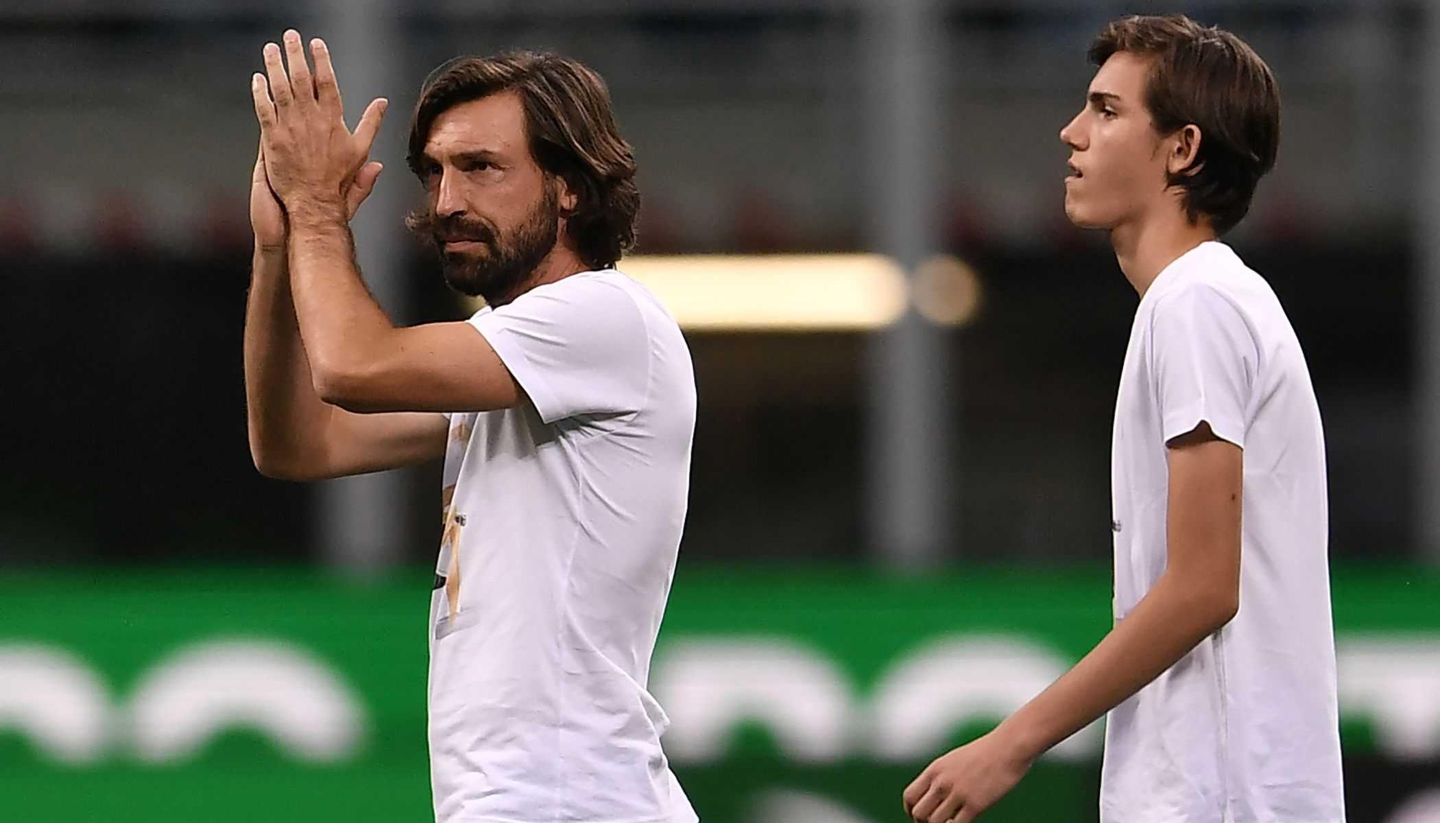 Andrea Pirlo y su hijo Nicolo.