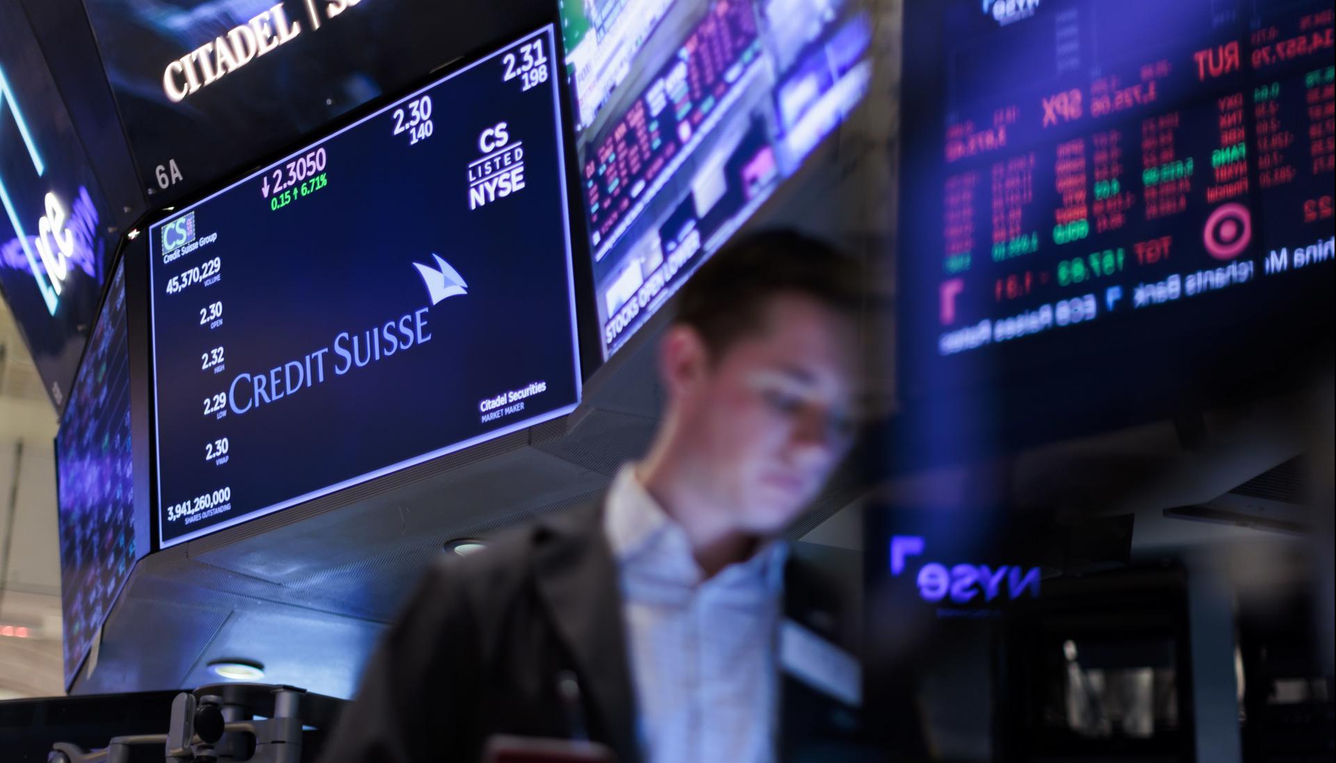 Fotografía de archivo que muestra una pantalla con información sobre el precio de las acciones en la bolsa de Nueva York.