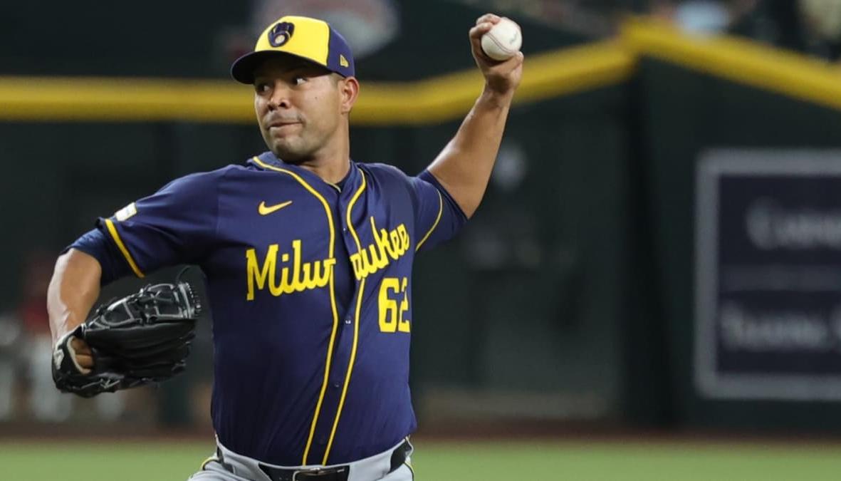José Quintana solo permitió cuatro hits en siete entradas. 