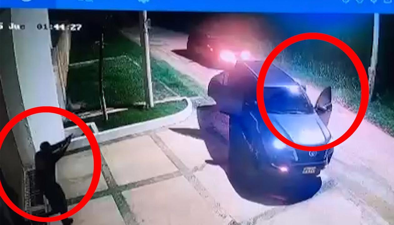 Momento del ataque a bala contra la docente y su yerno.